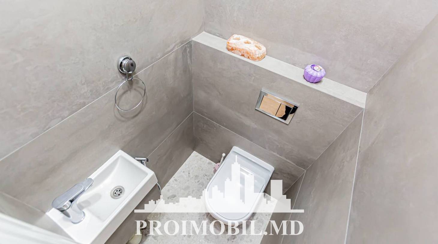 https://images.proimobil.md/MeN-08uF5Rz_ZyXnaTzy5aii9Evtdt8Vuhw0iGBRPRA/watermark:0.75:so:0:30:0.39/resize:fill:1460:816:1/gravity:ce/bG9jYWw6Ly8vZXN0YXRlL2xyL2IxNTA0Y2I0LTVkNjAtNDM2Ny1iMGY4LTliNDE2M2RkMzhjYi5qcGVn