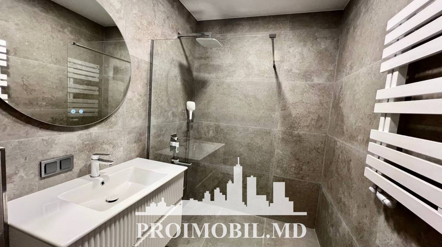 https://images.proimobil.md/MvQyveBaANhWOdk_l_hYKcE2qqlHauXBZn4T8udsuJI/watermark:0.75:so:0:30:0.39/resize:fill:1460:816:1/gravity:ce/bG9jYWw6Ly8vZXN0YXRlL2xyL2VjNTMwMWI3LWUxYWEtNDg1OC05YzNkLWY3ODc5MzgwMTI1NS5qcGVn