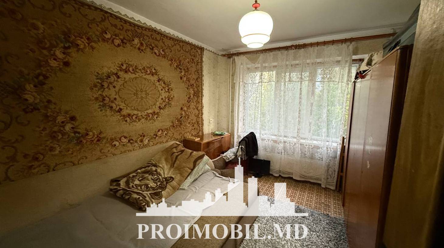 https://images.proimobil.md/MycxeUPFx6K_0PS-KO8N6vXNUncz67CSB7CoIN2Kyfs/watermark:0.75:so:0:30:0.39/resize:fill:1460:816:1/gravity:ce/bG9jYWw6Ly8vZXN0YXRlL2xyL2MzYjZmZTFhLWFiYWEtNGM2MS1iNzc1LTY3OTNjZWVmYjcyNy5qcGVn