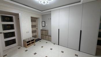 https://images.proimobil.md/MyqcKMzw7A_gghEat-w8gEcaqkABEvhdWyVUKV3s9PY/resize:fill:350:198:1/gravity:ce/bG9jYWw6Ly8vZXN0YXRlL2xyLzdhYmNmNzIzLWNmNWQtNGE4Ni1hNDJiLWI4NTllMjE4ZThiMS5qcGVn