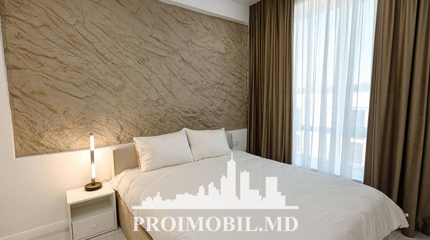 https://images.proimobil.md/N-R_M48LblWQXfCCvkORmpCqOV9cIOtF8cuUI0-UswY/watermark:0.75:so:0:30:0.39/resize:fill:1460:816:1/gravity:ce/bG9jYWw6Ly8vZXN0YXRlL2xyLzBjMmE2YWI2LTdlMzMtNDgxYi05YjI2LWViYTRmOGYyOGVkYy5qcGVn