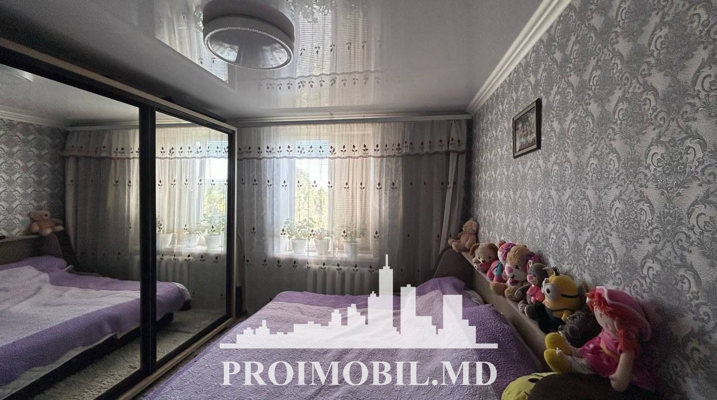 https://images.proimobil.md/N6zqx07G4XT117DXcu7nGCYMkc2bMiuOqailYj9I8A4/watermark:0.75:so:0:30:0.39/resize:fill:1460:816:1/gravity:ce/bG9jYWw6Ly8vZXN0YXRlL2xyLzFjODZmODQ2LTMzZDktNDk5ZC1iYzc1LWEzNDY0NWJmZGEzYy5qcGVn