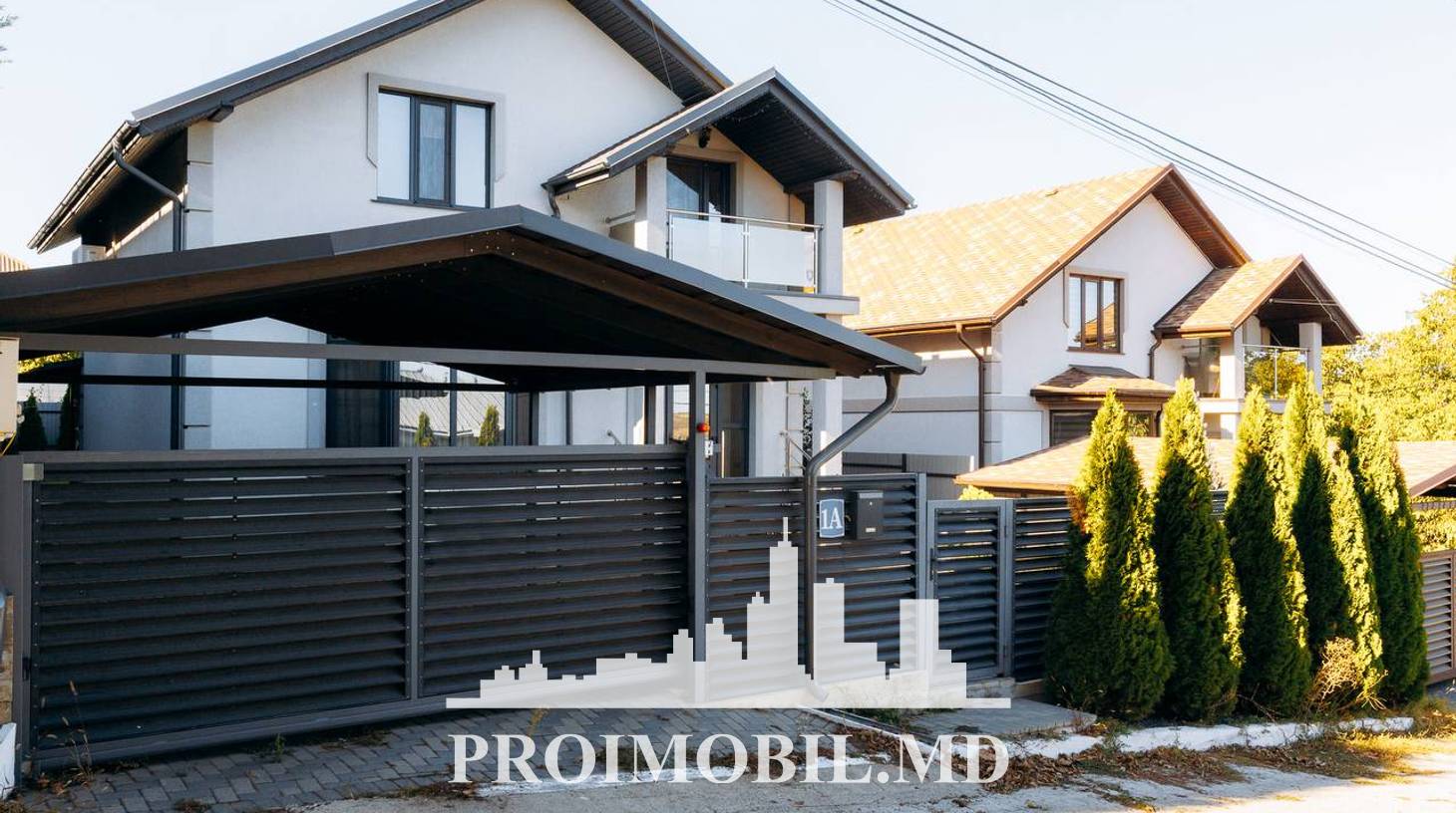 https://images.proimobil.md/N8rpXDJO5lXuiuGWWtLs71oLL-E7IhMAM3I1YKeMCb8/watermark:0.75:so:0:30:0.39/resize:fill:1460:816:1/gravity:ce/bG9jYWw6Ly8vZXN0YXRlL2xyL2M4NWMyMmZhLWFlN2EtNDBlYS1hMGFkLTU2Y2ExY2EzZDhiZi5qcGVn