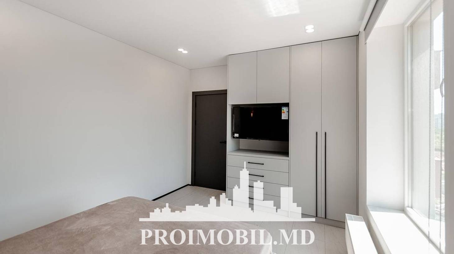 https://images.proimobil.md/NCVHHzMl1iX46s4Zmdw6hLxkZ-LllbWG_-GnYPEpXUA/watermark:0.75:so:0:30:0.39/resize:fill:1460:816:1/gravity:ce/bG9jYWw6Ly8vZXN0YXRlL2xyLzVlYzg5MWNlLTk2ZWUtNGNlNi05Mzk0LWNhYTFhNDA5ODk0OS5qcGVn
