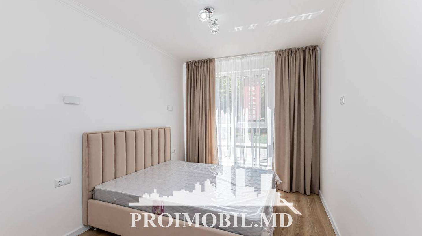 https://images.proimobil.md/NFZN-oe9tK75yMJQ25jdi7FcCDga_UscZtE9M7Hs3Pg/watermark:0.75:so:0:30:0.39/resize:fill:1460:816:1/gravity:ce/bG9jYWw6Ly8vZXN0YXRlL2xyL2YxMmRiMzhhLTg2ZjctNGQ4ZC1iNjdiLTUxNTk1NTRmZWQ1YS5qcGVn