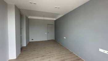 https://images.proimobil.md/NMH1MGLJYx2K0Saxu1DuKiy3zwFaymBk7Vm2sC7uda4/resize:fill:350:198:1/gravity:ce/bG9jYWw6Ly8vZXN0YXRlL2xyLzNhZTRkYTViLWJkYjktNDk0Yy04MmI4LTdjNzJkNmE5YTFiZC5qcGVn