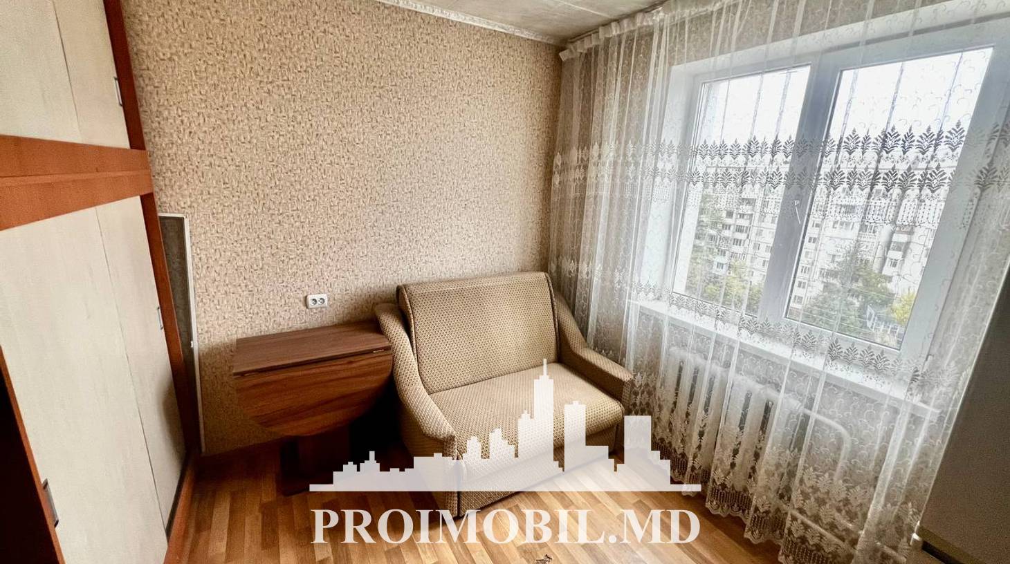 https://images.proimobil.md/NOSg0ogIXTGAoVQoG9xi6kfOGxurC8KirxI95RcKaDs/watermark:0.75:so:0:30:0.39/resize:fill:1460:816:1/gravity:ce/bG9jYWw6Ly8vZXN0YXRlL2xyLzBlZjlhNjkxLTQ0YTQtNDUwMy05YmE4LTQxZTM2MjQzMjEzMC5qcGVn