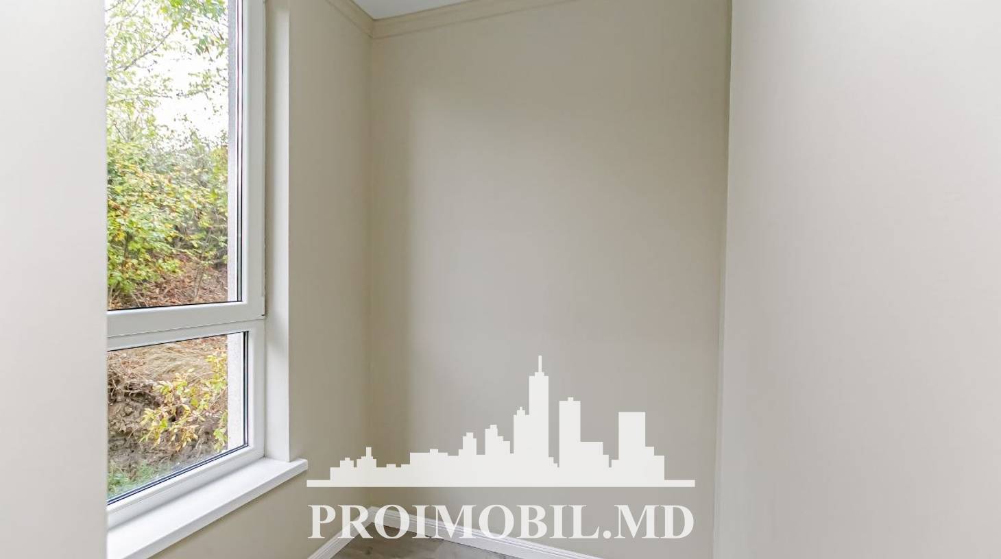 https://images.proimobil.md/NRg3Y22zvCRwg32UHkZslyDUQo42zWgxc9H1Dpyo1tM/watermark:0.75:so:0:30:0.39/resize:fill:1460:816:1/gravity:ce/bG9jYWw6Ly8vZXN0YXRlL2xyLzQ5MzdhYTU5LTBiYzAtNDliZC1iYjljLTg2OGZjMmUwM2I4Yi5qcGVn