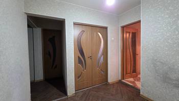 https://images.proimobil.md/NVuIvL7SROV5ofvKOnRS3f3Da1hSaaL0ydFzuesckgQ/resize:fill:350:198:1/gravity:ce/bG9jYWw6Ly8vZXN0YXRlL2xyLzhjODdmZDVmLWE2ZDUtNGJkYS1hNDcyLWVkOTg2MTI4YjBlOC5qcGVn