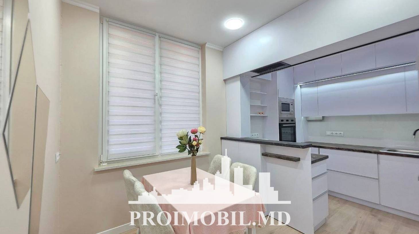 https://images.proimobil.md/NX3TK5LGFzVNOOFQVgry-FQUDhUbXH3VXCsAoC4MQvY/watermark:0.75:so:0:30:0.39/resize:fill:1460:816:1/gravity:ce/bG9jYWw6Ly8vZXN0YXRlL2xyL2NmMWE0MjZmLWQzOGUtNGFmZC1iNDNlLWU5MWM4NmVjODA4OC5qcGVn