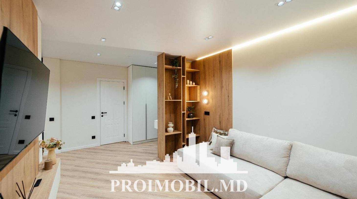 https://images.proimobil.md/NXlv_B_OCQYT7LPHnm3KQWWxTJDG3865_V906x4Uig8/watermark:0.75:so:0:30:0.39/resize:fill:1460:816:1/gravity:ce/bG9jYWw6Ly8vZXN0YXRlL2xyL2Y4YTE3YzczLTRkZDQtNDkzYy05YmVmLTAxMDA0NDRkOTIxYi5qcGVn