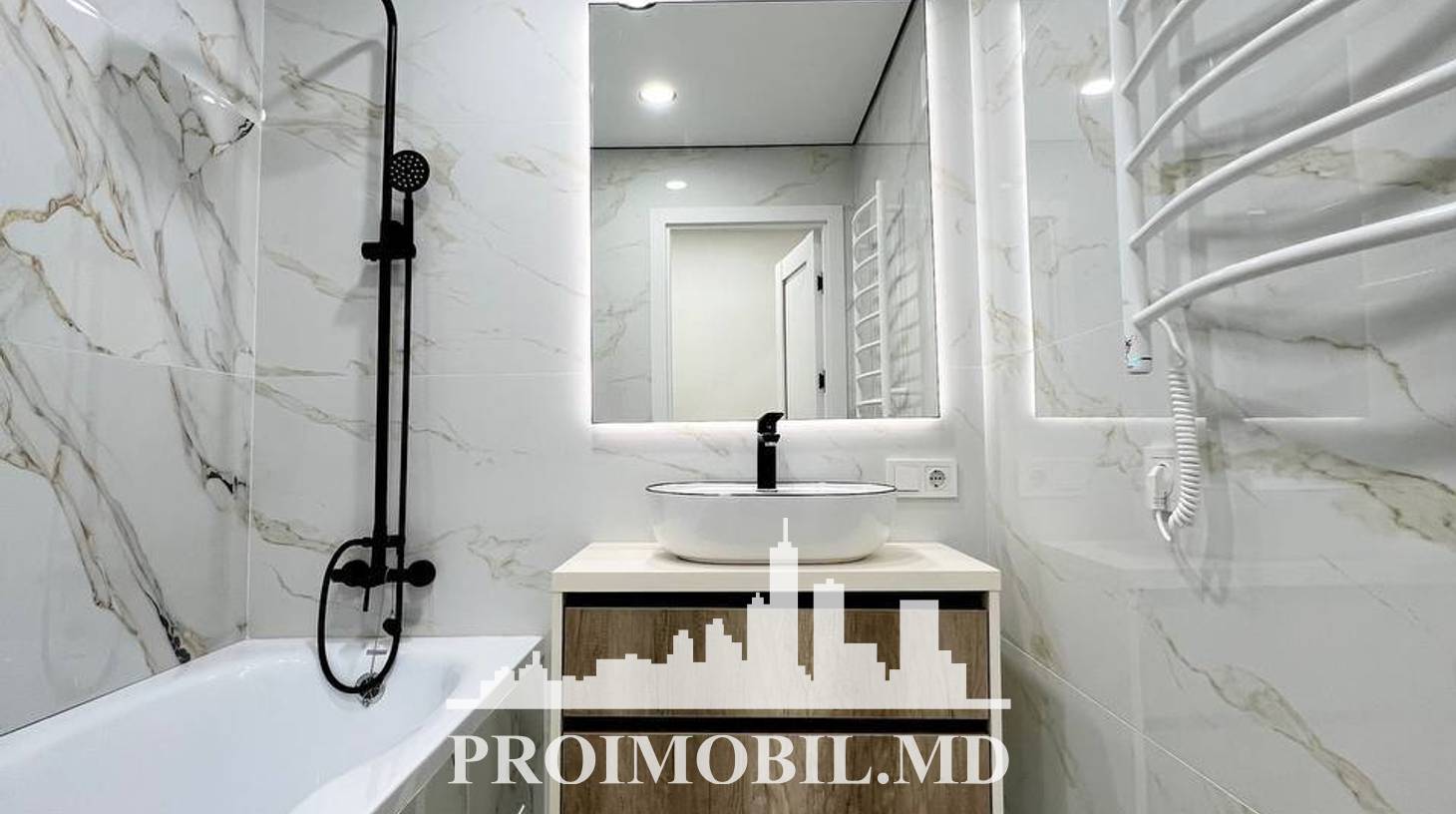 https://images.proimobil.md/NaGa3U9dJVWRtWNhDKQMIv10ONbF-2cPvPWPvthwADY/watermark:0.75:so:0:30:0.39/resize:fill:1460:816:1/gravity:ce/bG9jYWw6Ly8vZXN0YXRlL2xyLzZiZmE1ODhmLTQ3MzAtNDA1Yi1iNzkyLTI1NDczMDRhM2FhYS5qcGVn