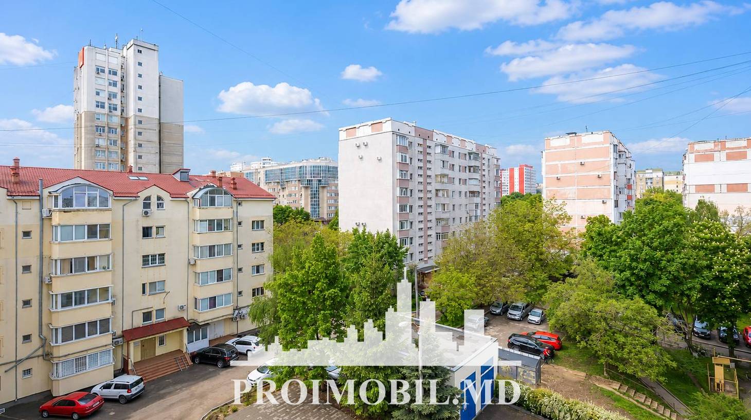 https://images.proimobil.md/NfmJiXrthxxjcY9fBYH9tXXmMcAwHR1PLy5yLqkM8iw/watermark:0.75:so:0:30:0.39/resize:fill:1460:816:1/gravity:ce/bG9jYWw6Ly8vZXN0YXRlL2xyL2YwMDllNWU1LThlMTctNDc3Mi1iYTRkLTM2NTU0YWJiZmEzMi5qcGVn
