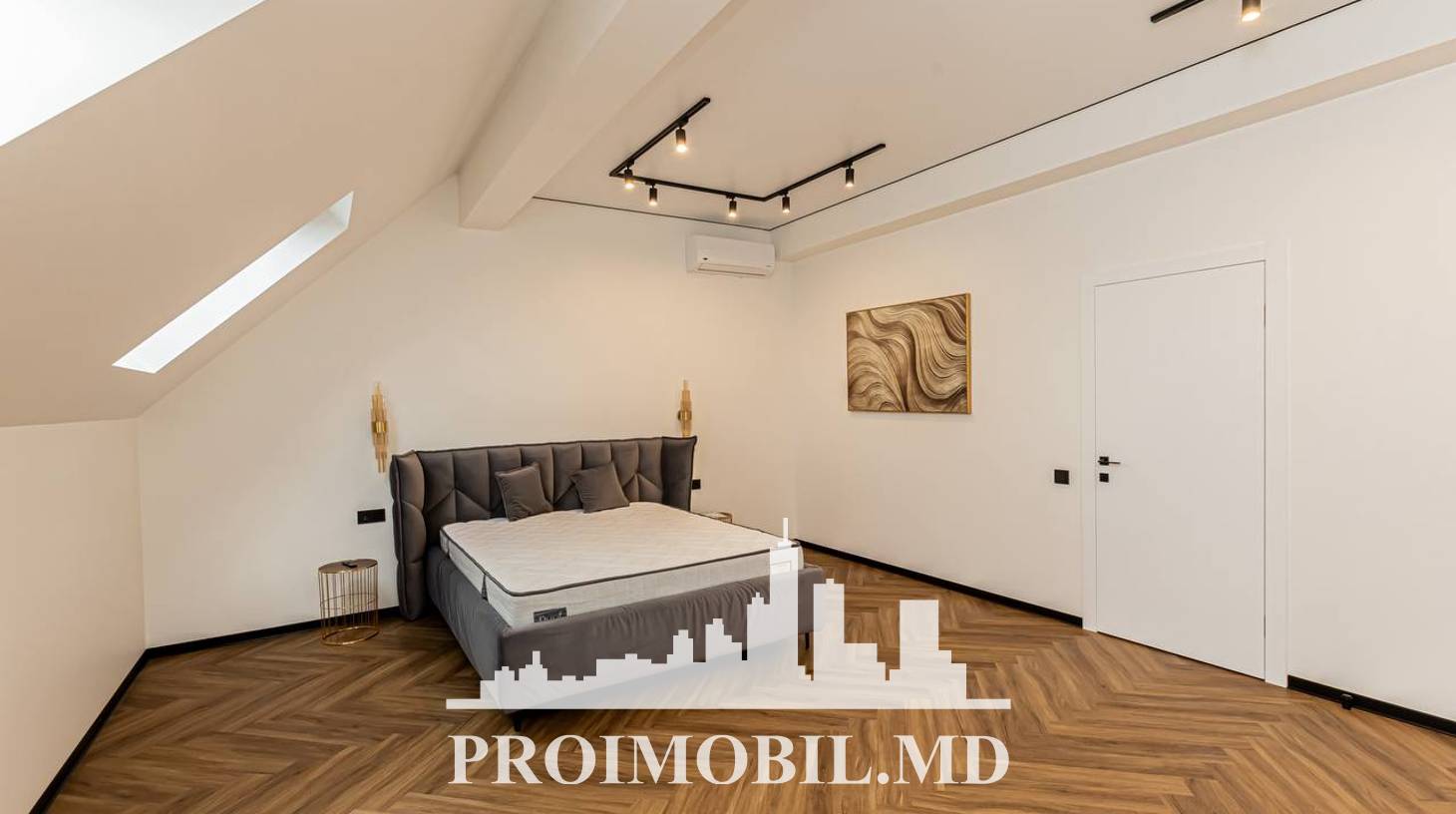 https://images.proimobil.md/Ng7V2QvT4KM_7Nz551g6I9AH7O0Jqymnx29Vj7rB9Ns/watermark:0.75:so:0:30:0.39/resize:fill:1460:816:1/gravity:ce/bG9jYWw6Ly8vZXN0YXRlL2xyL2MxMDc1MjY5LWI1YTYtNGQxNi04M2MyLTgyNjYyZGIxNjYzOC5qcGVn