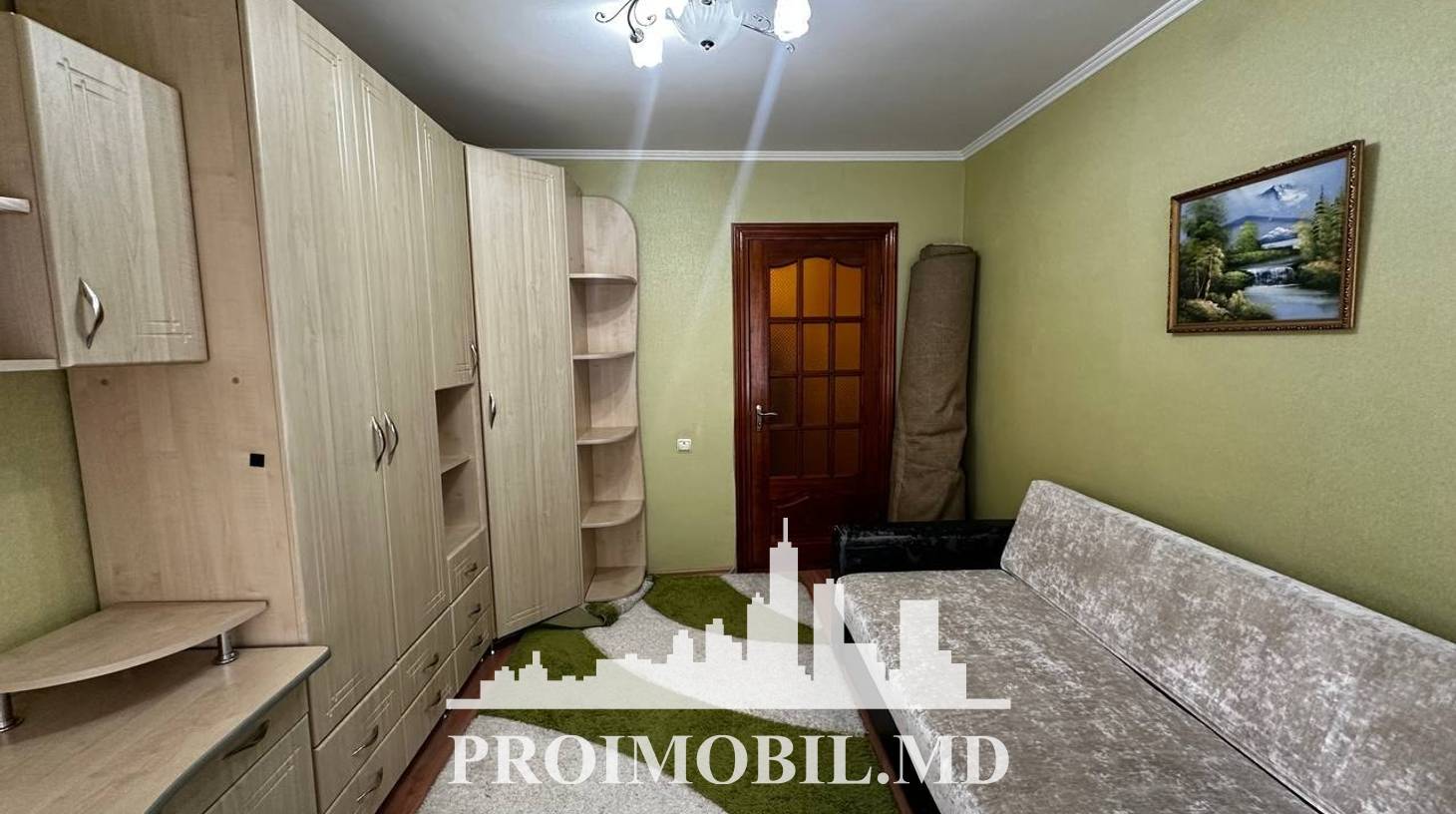 https://images.proimobil.md/NliC0Eb2zqBDpLO7taMWepiEe9r0Ha0d5qostADyiKQ/watermark:0.75:so:0:30:0.39/resize:fill:1460:816:1/gravity:ce/bG9jYWw6Ly8vZXN0YXRlL2xyLzE1YzA5NDM5LTkwY2EtNGJhYy1hYTEwLTZhYzdiMTE0OTk4ZS5qcGVn