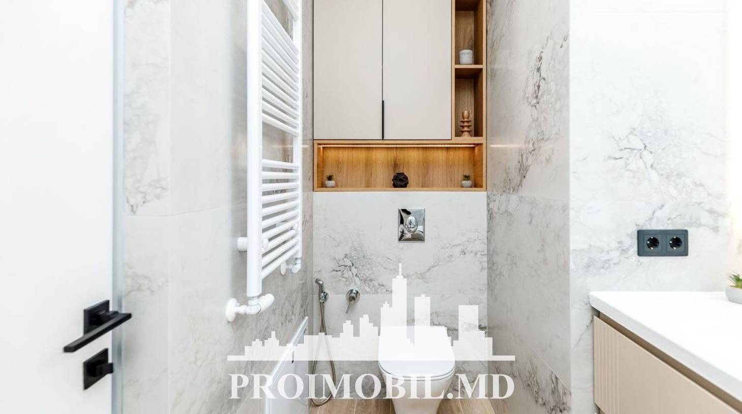 https://images.proimobil.md/NvFzchdy0O1O_vU0dL4Vo5HYSpyV8iE3OFfdLTmtl5s/watermark:0.75:so:0:30:0.39/resize:fill:1460:816:1/gravity:ce/bG9jYWw6Ly8vZXN0YXRlL2xyLzRhYzhiM2RjLTdmNDQtNGRmZi1hNTZiLWMzNjYxMjMzMDE0Yy5qcGVn