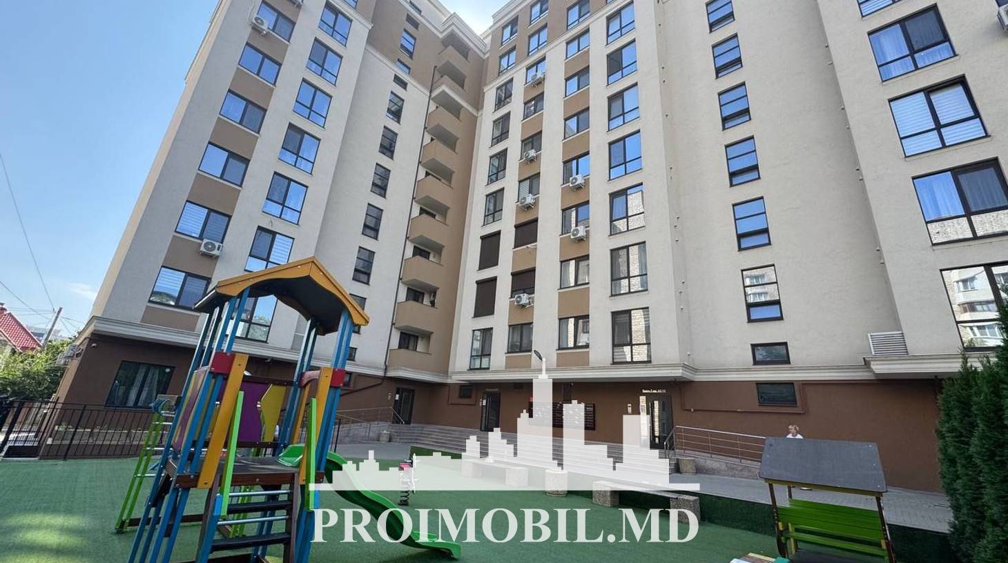 https://images.proimobil.md/O2BblNMhDf3dDVNzfe-j8bk6-3-86EMQyXo12fblX-E/watermark:0.75:so:0:30:0.39/resize:fill:1460:816:1/gravity:ce/bG9jYWw6Ly8vZXN0YXRlL2xyL2RmMWY3ZDI3LTA2M2YtNGVmNC04MGY0LWQ2ZWEzNTNjYTQ4Yi5qcGVn