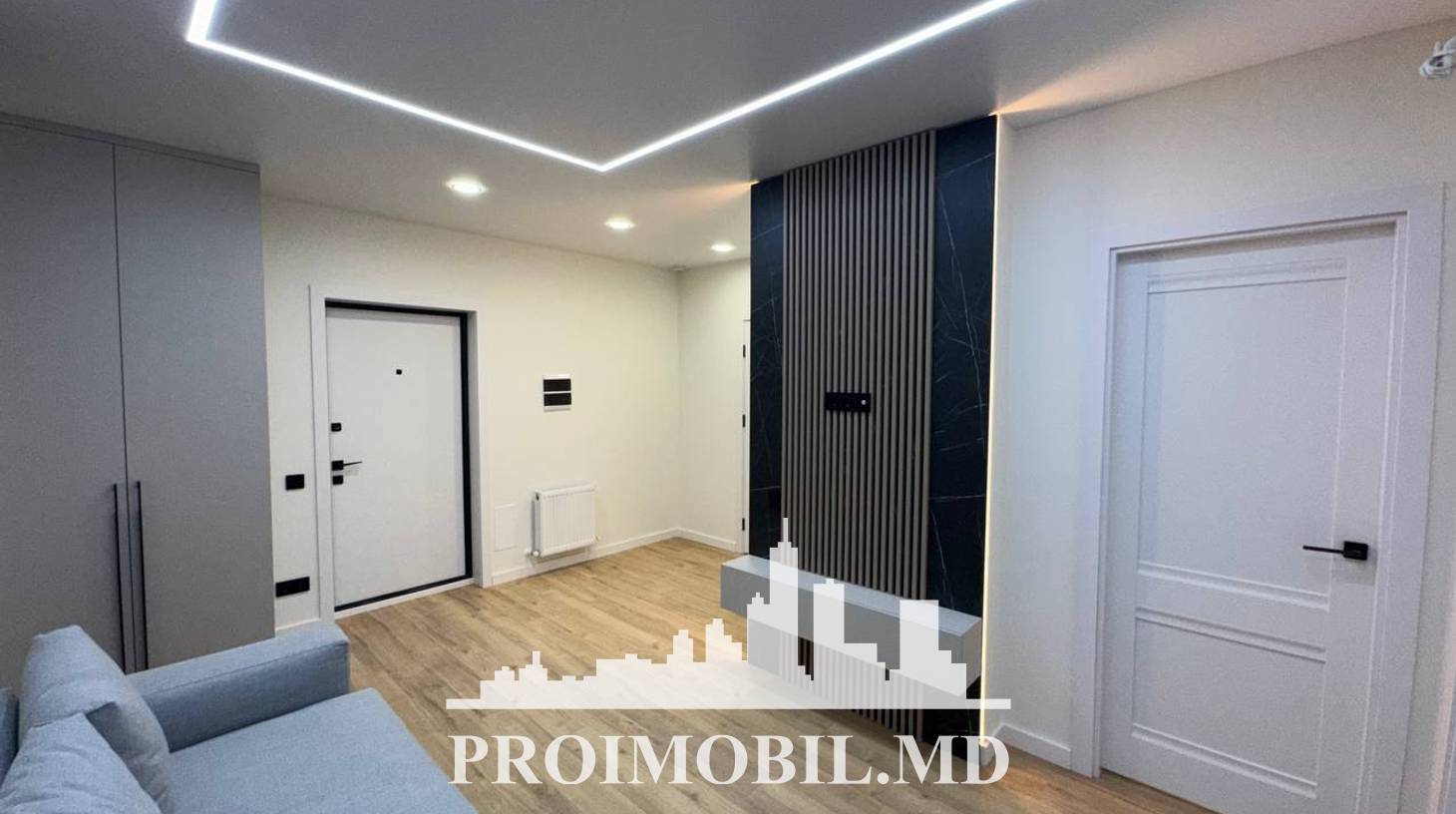 https://images.proimobil.md/O5DhNoL8bQNNZjkOldGzt0svKeSkODEwna-ptaNR5J8/watermark:0.75:so:0:30:0.39/resize:fill:1460:816:1/gravity:ce/bG9jYWw6Ly8vZXN0YXRlL2xyLzMyYzc5YzJkLTJiZmMtNDI2NC04MzE5LWFiNzlkMTc5OThkOS5qcGVn