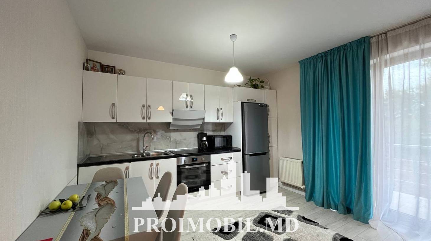 https://images.proimobil.md/O5bIvNhj1Ydq1UEkSlw86EIuscg9RUv0h99xmNj_Hns/watermark:0.75:so:0:30:0.39/resize:fill:1460:816:1/gravity:ce/bG9jYWw6Ly8vZXN0YXRlL2xyLzI5ZmViNjE1LTdlN2UtNGU2Yi05YzJjLWJhNTI2MTQ5YWIxMS5qcGVn