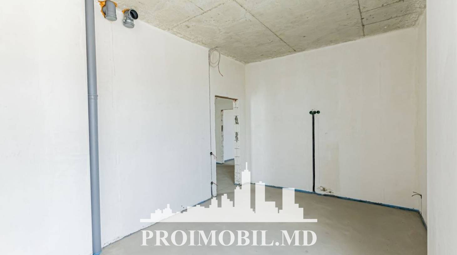 https://images.proimobil.md/O5gZ4GbCi1tokEt80Qwhh8L4NqZz7GX8-cfMItv_ONY/watermark:0.75:so:0:30:0.39/resize:fill:1460:816:1/gravity:ce/bG9jYWw6Ly8vZXN0YXRlL2xyL2JjY2Q5NmJmLWQ3N2ItNDg2Yi04YmM1LWNjMGY4MDAzOTQyNy5qcGVn