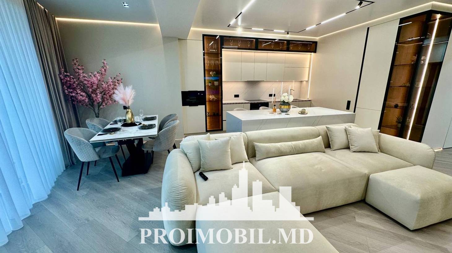 https://images.proimobil.md/OBPfq_ZlCzIKa7sT7mrRSToY3Yuq_REvIy2NjnFv0e8/watermark:0.75:so:0:30:0.39/resize:fill:1460:816:1/gravity:ce/bG9jYWw6Ly8vZXN0YXRlL2xyL2Q4MDhjMWE1LTM2NmMtNDY2NC05MzliLTIyYzJkMDlmNzVlOC5qcGVn