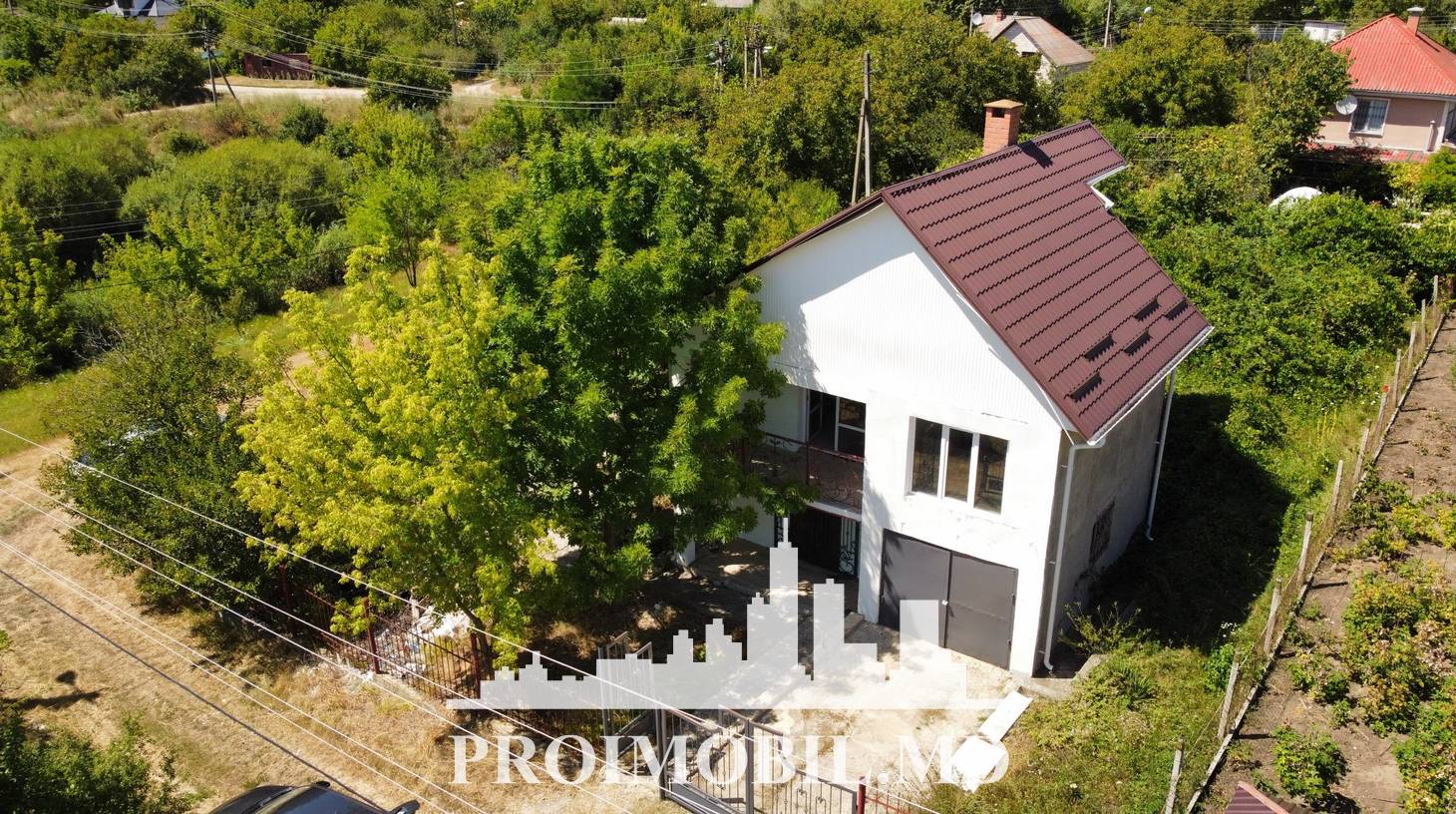 https://images.proimobil.md/OFFOJi4RBoikRhq6yHVqn32jvRc32ARofQAgCRHgdZE/watermark:0.75:so:0:30:0.39/resize:fill:1460:816:1/gravity:ce/bG9jYWw6Ly8vZXN0YXRlL2xyLzYwMDlhM2Y2LWQzY2EtNDAzNy05NjMzLTg0YTc0ZTY4MjZkNy5qcGVn