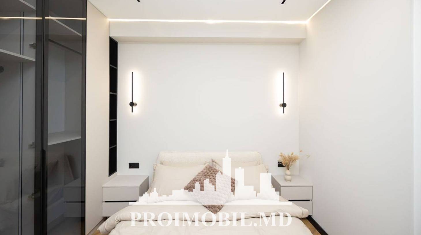 https://images.proimobil.md/OVK-TCC9cDWPPjgUKh5yTwxDGTJ-GTeRob5JBFGn3a8/watermark:0.75:so:0:30:0.39/resize:fill:1460:816:1/gravity:ce/bG9jYWw6Ly8vZXN0YXRlL2xyLzRiYWEzYzRmLWI1ZmYtNGJlZC1hNGM1LTkzY2E5NmVmZTYzZS5qcGVn