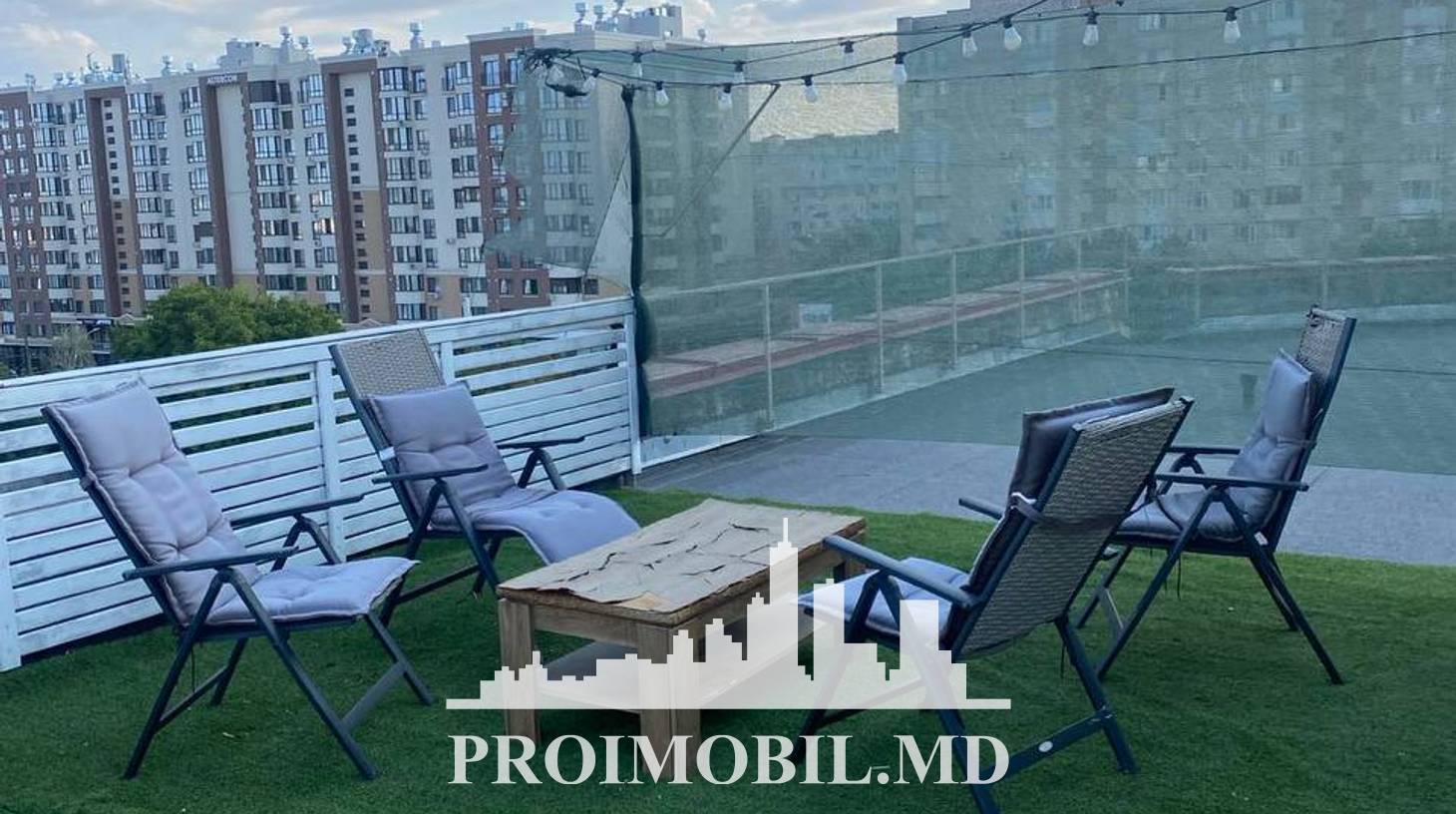 https://images.proimobil.md/OVOUtpUHYHaU8eBxZu0f-U5XZDzmpIrFdMz8Z1uGE3E/watermark:0.75:so:0:30:0.39/resize:fill:1460:816:1/gravity:ce/bG9jYWw6Ly8vZXN0YXRlL2xyL2ZhOGFiOTk1LWViN2QtNGFjNi05NDZhLTk5MWZkZTU3ZmE4ZC5qcGVn