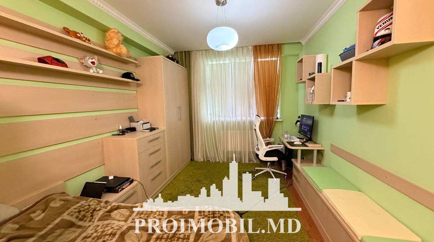 https://images.proimobil.md/OVVcanY1W-3R0O7QXiKByQT11UD1h3JFVC6hjdoELX8/watermark:0.75:so:0:30:0.39/resize:fill:1460:816:1/gravity:ce/bG9jYWw6Ly8vZXN0YXRlL2xyLzdjYzBhNGQ2LTZhNzktNGUwOS05YzQzLWQ5ZGE3MDM5MzYwOS5qcGVn