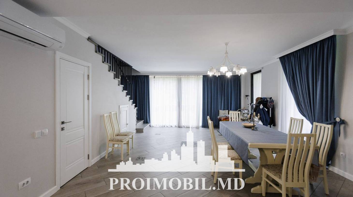 https://images.proimobil.md/OVqQ1bWKkv-2v_7AV1N2LjUMC30p6XLRCc4cYQeT3s4/watermark:0.75:so:0:30:0.39/resize:fill:1460:816:1/gravity:ce/bG9jYWw6Ly8vZXN0YXRlL2xyLzQyMjJlOWM0LWYyYzYtNDU2NS1hN2RmLTI0NDVmOTc2NWZjNy5qcGVn