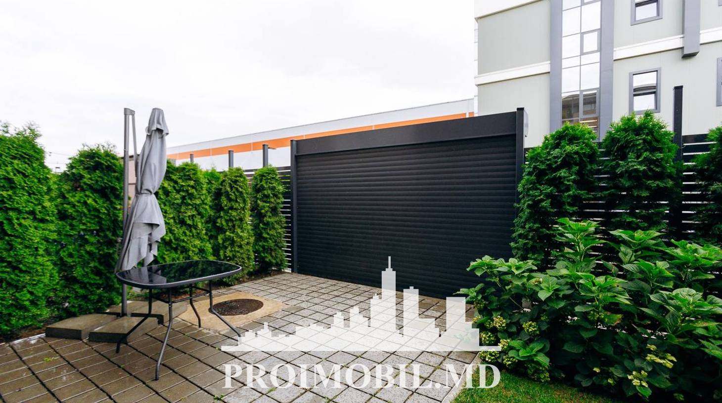 https://images.proimobil.md/OaYzyRMvot3R32J-iu-uQITCfvD3OlfZNL6MBR2-u_4/watermark:0.75:so:0:30:0.39/resize:fill:1460:816:1/gravity:ce/bG9jYWw6Ly8vZXN0YXRlL2xyL2I2ZWFmZTEwLWVmOTgtNGU0Mi1iNzAzLWZlMTZhNmIzYjIxNS5qcGVn