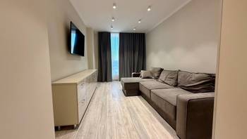 https://images.proimobil.md/Ob8UyFm7E6BZCeFqi5MpnLOvIISx6ylg-E87GR50CYk/resize:fill:350:198:1/gravity:ce/bG9jYWw6Ly8vZXN0YXRlL2xyL2E4MjQxODQ2LWMyMzgtNDA2Yi1iMDU1LTMzY2I2OWUyODRlMS5qcGVn