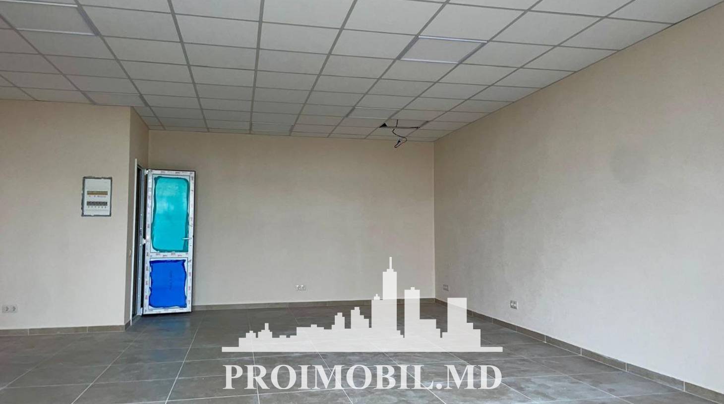 https://images.proimobil.md/Ol7E9c0wSwe0NMhkZiHFddwZmvykrPxF-U4qu_m99Nc/watermark:0.75:so:0:30:0.39/resize:fill:1460:816:1/gravity:ce/bG9jYWw6Ly8vZXN0YXRlL2xyLzQwOWY1Njk3LTljNGQtNGEyZC1iY2I0LWNlYzNjMTViZjFhNy5qcGVn