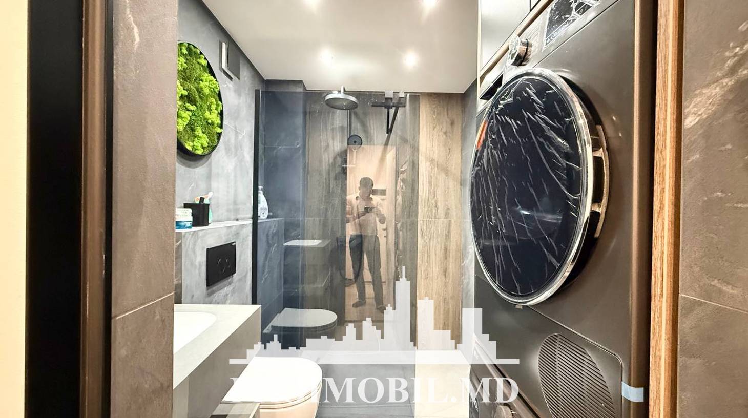 https://images.proimobil.md/On1uGDVTIxMH67iK-IEXXmDE7RsL80a-Fff2CZjU_W4/watermark:0.75:so:0:30:0.39/resize:fill:1460:816:1/gravity:ce/bG9jYWw6Ly8vZXN0YXRlL2xyLzQxNmUzOWQzLTExN2EtNDhjOC1hNjJhLTZlZjE5NWMxNWM5Ny5qcGVn