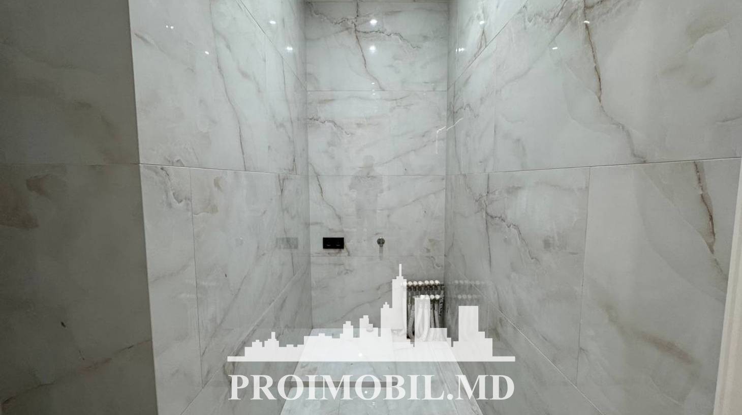 https://images.proimobil.md/Oo3WTl7ajWM7-kxnMqYrF9HuaBxruxE5BJvZjUGijoI/watermark:0.75:so:0:30:0.39/resize:fill:1460:816:1/gravity:ce/bG9jYWw6Ly8vZXN0YXRlL2xyLzVhZjJhOTJiLWI4MjMtNDUzYi04OGMwLThmYWRiNjQzZTdmMi5qcGVn