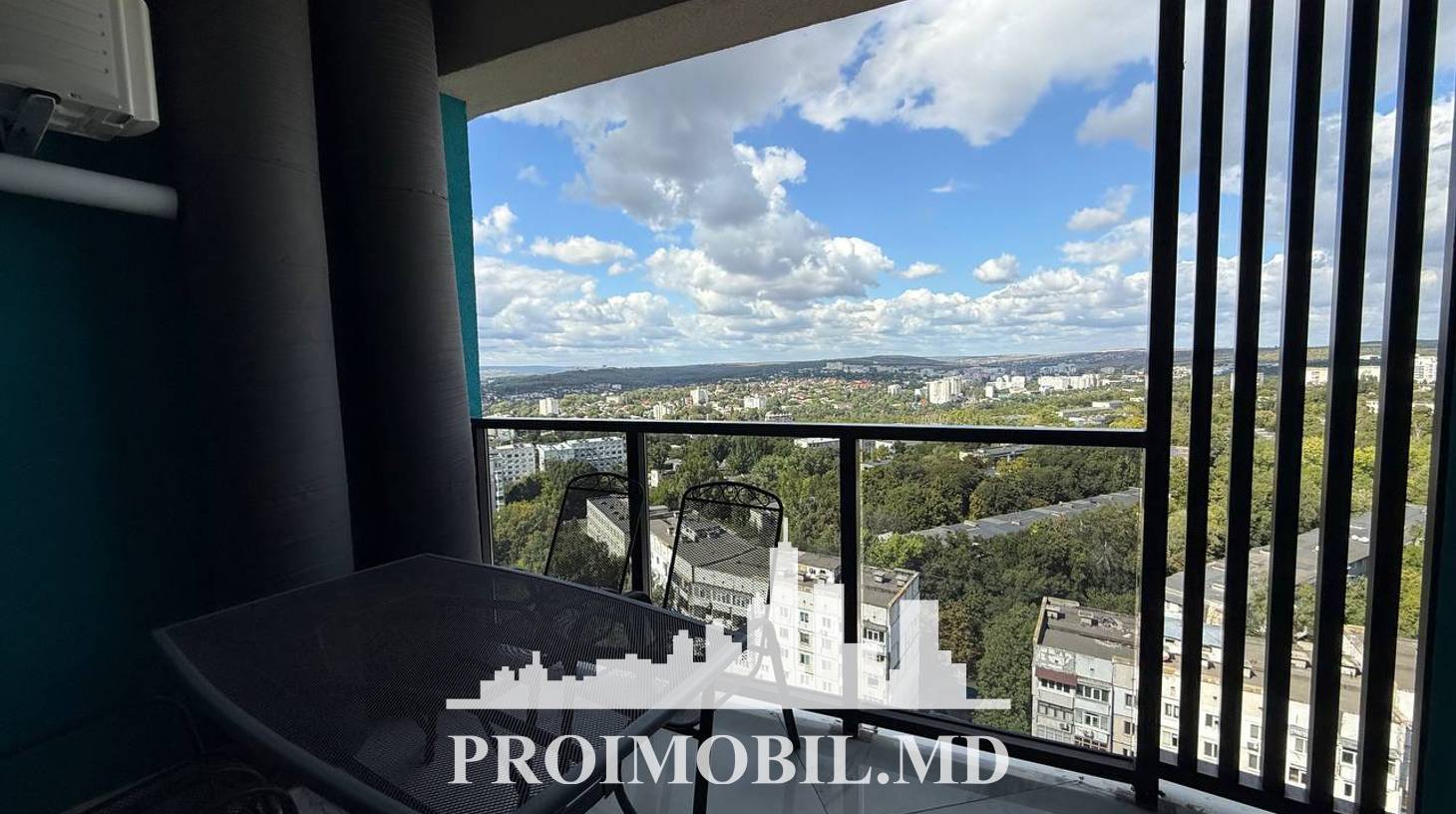 https://images.proimobil.md/OoN1BXkep822It-N_rg_hGmj8W7nRxxBE-kYvfop8lQ/watermark:0.75:so:0:30:0.39/resize:fill:1460:816:1/gravity:ce/bG9jYWw6Ly8vZXN0YXRlL2xyLzg2MGU5ZjNmLWZjNGEtNDI5ZC1iZGE5LTc1NjBjODA5MmYzMy5qcGVn
