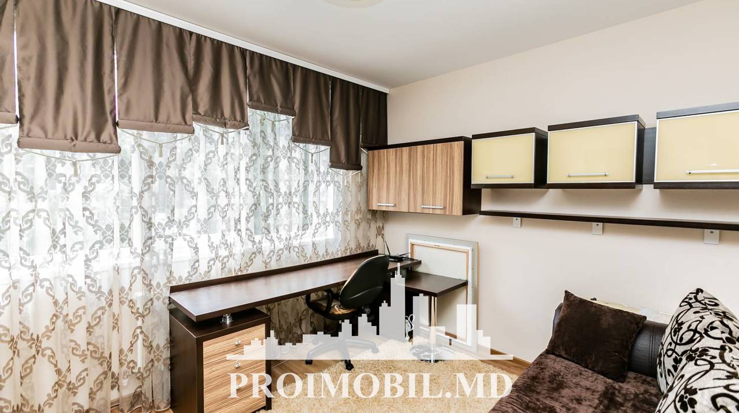 https://images.proimobil.md/Ou9ar1-08CTVNFZFLSvtK5Pcx44gQ0yXXLNQ1Dy6emM/watermark:0.75:so:0:30:0.39/resize:fill:1460:816:1/gravity:ce/bG9jYWw6Ly8vZXN0YXRlL2xyLzU4YTc4M2IzLWFhOGQtNGEzMi04NzM2LTMyOTkzYTlmNTRiMi5qcGVn