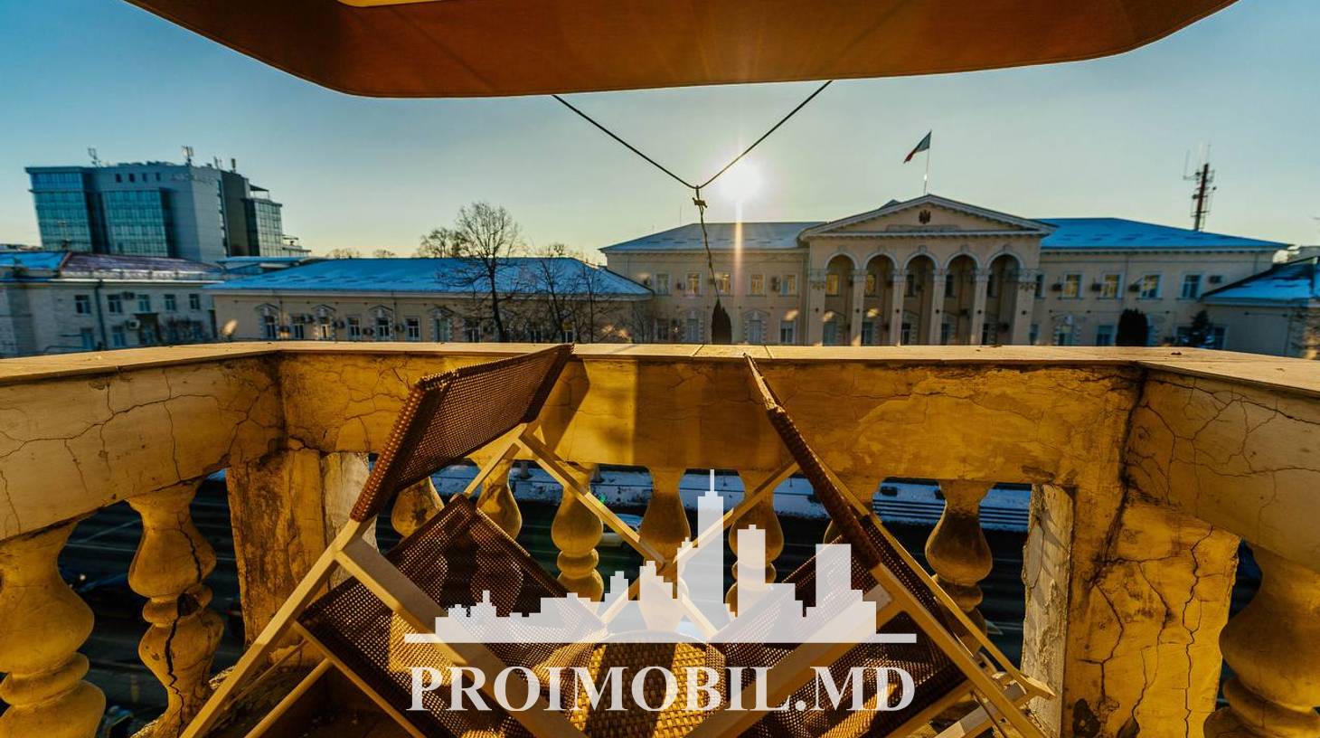 https://images.proimobil.md/P-PjX9esZygR5njTJdDjw1meXkF523CAf6YxMeEJIUo/watermark:0.75:so:0:30:0.39/resize:fill:1460:816:1/gravity:ce/bG9jYWw6Ly8vZXN0YXRlL2xyLzNhNGM0MzE2LTZiODQtNGI0Zi04OTMwLWZhYjIxNTAyMTU2OS5qcGVn