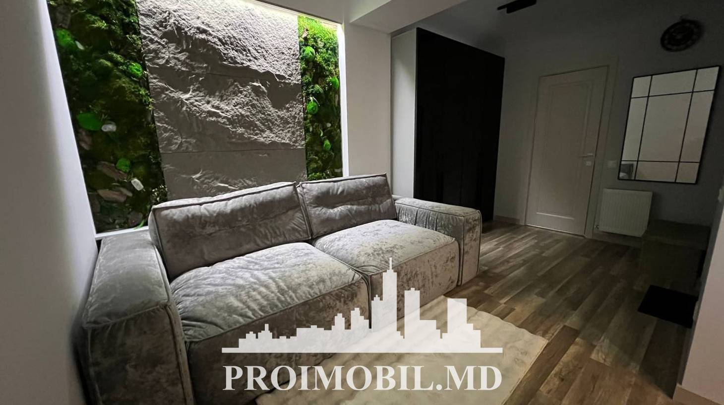 https://images.proimobil.md/P16pJa4kIsyL79ufrg_7w9RkuOTKRGR9bYAQI7YdIDQ/watermark:0.75:so:0:30:0.39/resize:fill:1460:816:1/gravity:ce/bG9jYWw6Ly8vZXN0YXRlL2xyL2ZiNWNmZTQ0LTMxMDEtNDBlNC04M2FmLWE4YmM1OWViYTEwYy5qcGVn