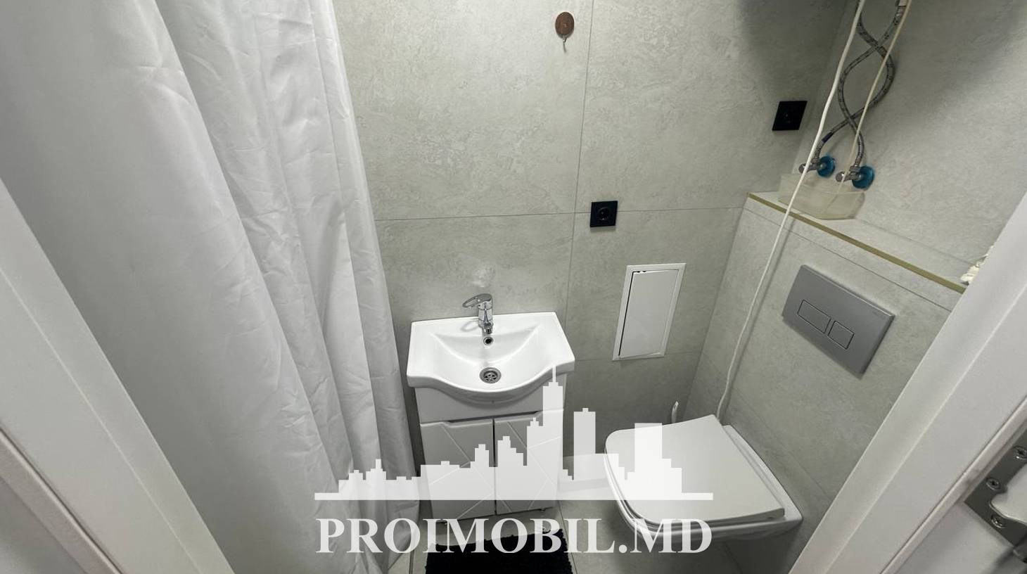 https://images.proimobil.md/P30H1SoHkKssavuyGjL5QBYBjci6OalwpVtzoMgR-0g/watermark:0.75:so:0:30:0.39/resize:fill:1460:816:1/gravity:ce/bG9jYWw6Ly8vZXN0YXRlL2xyL2Y3Yzg2ZWE0LTBkZmQtNGE3NC05OGI2LWJmMzg1YWRlNTM1Ny5qcGVn