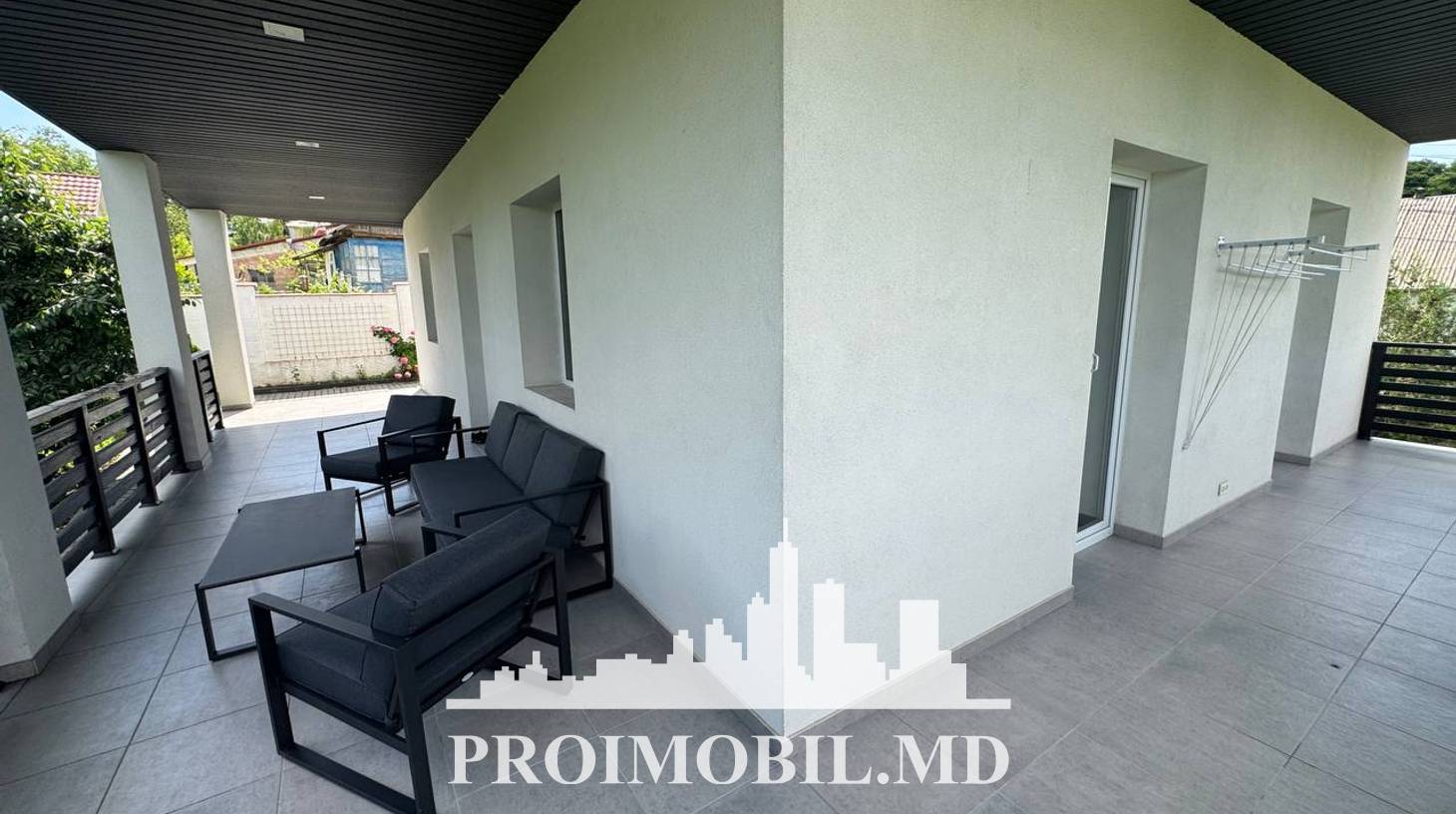 https://images.proimobil.md/P5qvjFO7Xc74jXE1ce53GwFQLasJ351NfYyNb4XN-bI/watermark:0.75:so:0:30:0.39/resize:fill:1460:816:1/gravity:ce/bG9jYWw6Ly8vZXN0YXRlL2xyL2RhNjhkMzBkLTBhZjUtNDkwZi05ZDAzLTkzODBhYWUzNmE3Ni5qcGVn