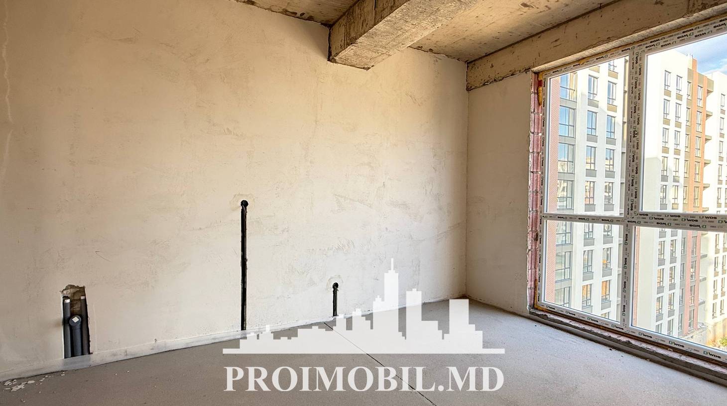 https://images.proimobil.md/P6JrZJ18Gv57NblQRwf124NXfaTOwWotH6WvxJT6R0I/watermark:0.75:so:0:30:0.39/resize:fill:1460:816:1/gravity:ce/bG9jYWw6Ly8vZXN0YXRlL2xyLzBiNTU3ZDc0LTlkMDctNGI1Ni1iOTNiLWI4N2ZmNGNkOTNhNi5qcGVn