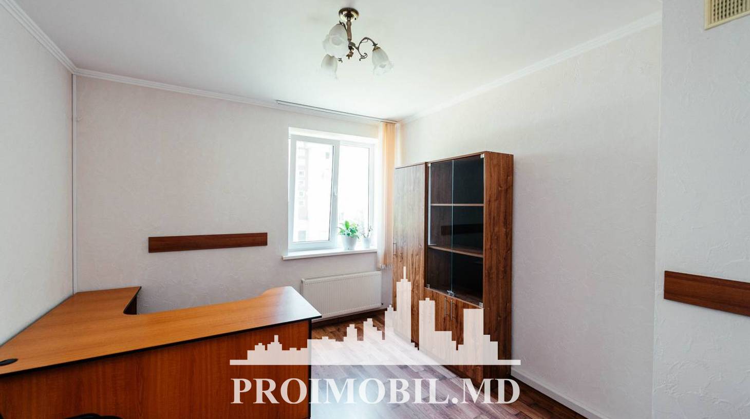 https://images.proimobil.md/PB3uhqMrwE8Yk93l844jKmZwTj7ciGb7rGcHRcbNF9Q/watermark:0.75:so:0:30:0.39/resize:fill:1460:816:1/gravity:ce/bG9jYWw6Ly8vZXN0YXRlL2xyL2M4YWFkYWI1LTBkNDUtNDM4Zi1iYjcyLTlkMjFkZjBiNDQxMS5qcGVn