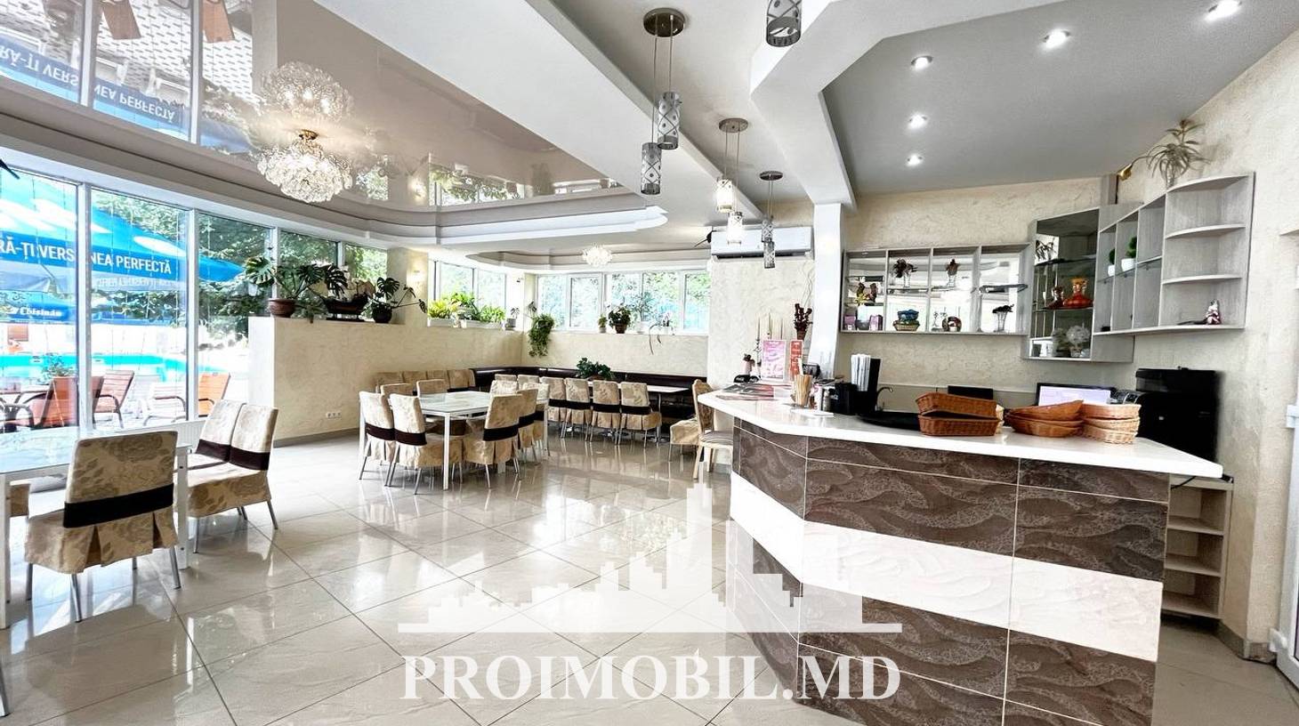 https://images.proimobil.md/PDSb-MhJT36ipIIT2Uii9cgjJFrHVaslBfwee9ES0js/watermark:0.75:so:0:30:0.39/resize:fill:1460:816:1/gravity:ce/bG9jYWw6Ly8vZXN0YXRlL2xyL2NjZTIyNzdhLTQ4OTItNGUyYS1iNTk3LTVmODZkOTNkYjkwMC5qcGVn