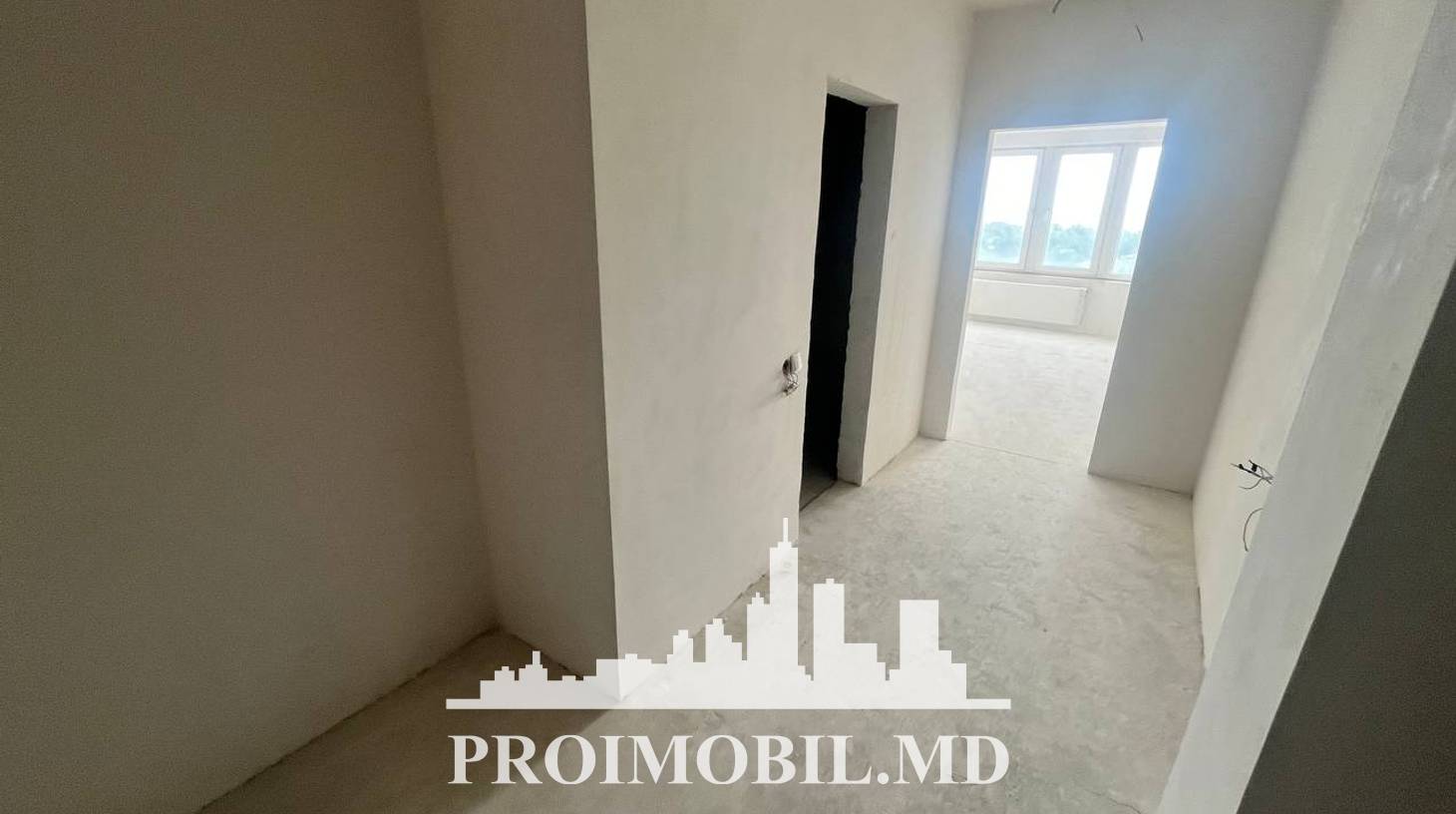 https://images.proimobil.md/PIdTqmMuH_cQw0v9rpXQ0EclfKbeyIo0kpUqShcgTe0/watermark:0.75:so:0:30:0.39/resize:fill:1460:816:1/gravity:ce/bG9jYWw6Ly8vZXN0YXRlL2xyL2RhN2IzYmNhLWRmNjQtNGJmOC1hZTlkLThiM2MxYmUxZTFiOS5qcGVn