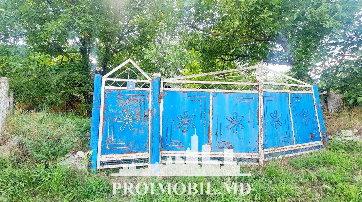https://images.proimobil.md/PLuX6q7uc2lYAz1dye925UVRO-__-Y3CaNzgc1kwHhw/watermark:0.75:so:0:30:0.39/resize:fill:1460:816:1/gravity:ce/bG9jYWw6Ly8vZXN0YXRlL2xyLzdkMTk0YzZjLWI0NzQtNDc3YS1hMWM2LWEzMDI1ZDU2MWUyZS5qcGVn