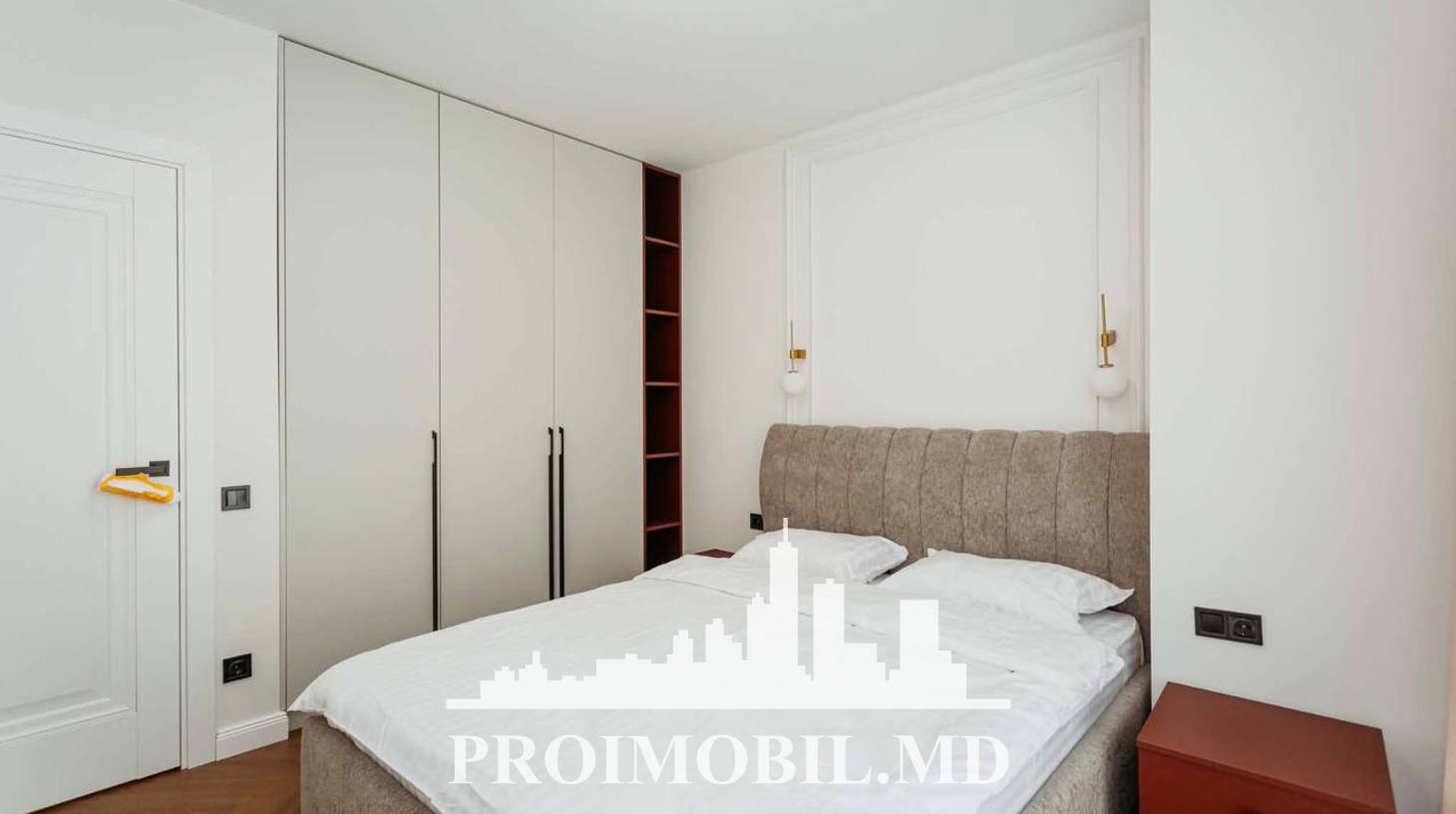 https://images.proimobil.md/PObkiZvJN2bq7IGhHlStjnW09PL4i8XJ_wVSKYTbX3c/watermark:0.75:so:0:30:0.39/resize:fill:1460:816:1/gravity:ce/bG9jYWw6Ly8vZXN0YXRlL2xyLzY1MGVhYTE1LTAzOTktNGFmYi1hOTYzLTg3NDZmMjA1MTM2NS5qcGVn