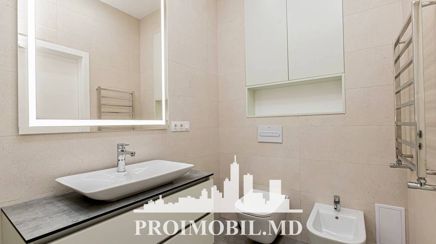 https://images.proimobil.md/PRqghoJWmMevyM4FtgxOQrd4C9z0RnIm6KnwJp18K2M/watermark:0.75:so:0:30:0.39/resize:fill:1460:816:1/gravity:ce/bG9jYWw6Ly8vZXN0YXRlL2xyLzk0MjA4NzlmLWVhNTQtNGM5MC1hMzU2LTJlMmI1Y2M0MjRiZi5qcGVn