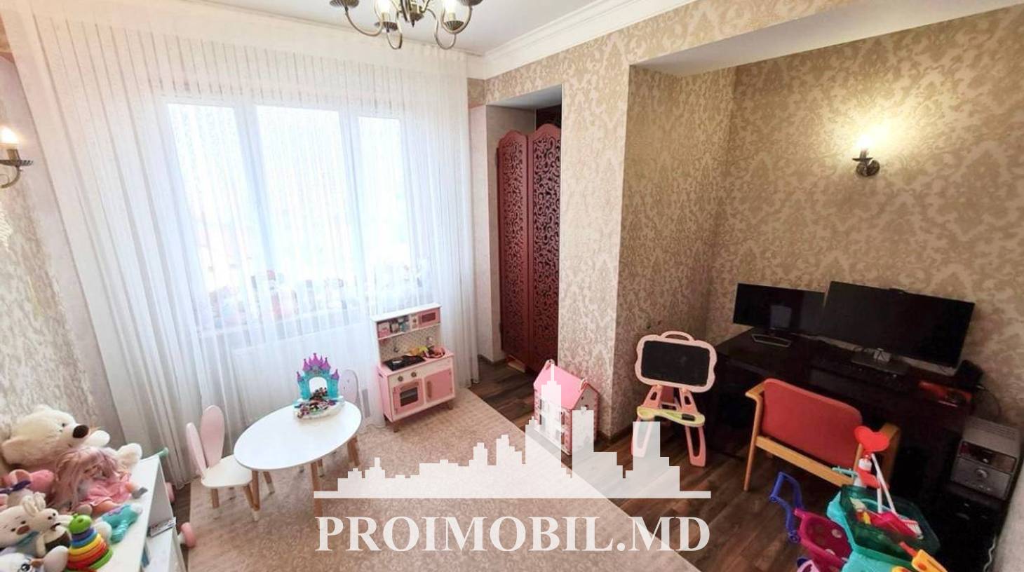 https://images.proimobil.md/PUTzyc8GTzs8p9Rno1l3TaDu2GPzmdn16Jb30PNve6M/watermark:0.75:so:0:30:0.39/resize:fill:1460:816:1/gravity:ce/bG9jYWw6Ly8vZXN0YXRlL2xyL2Y0NDExOTVkLTdiMmUtNDBiNS05MmIzLWIxNDFhNjE4YTY2NS5qcGVn