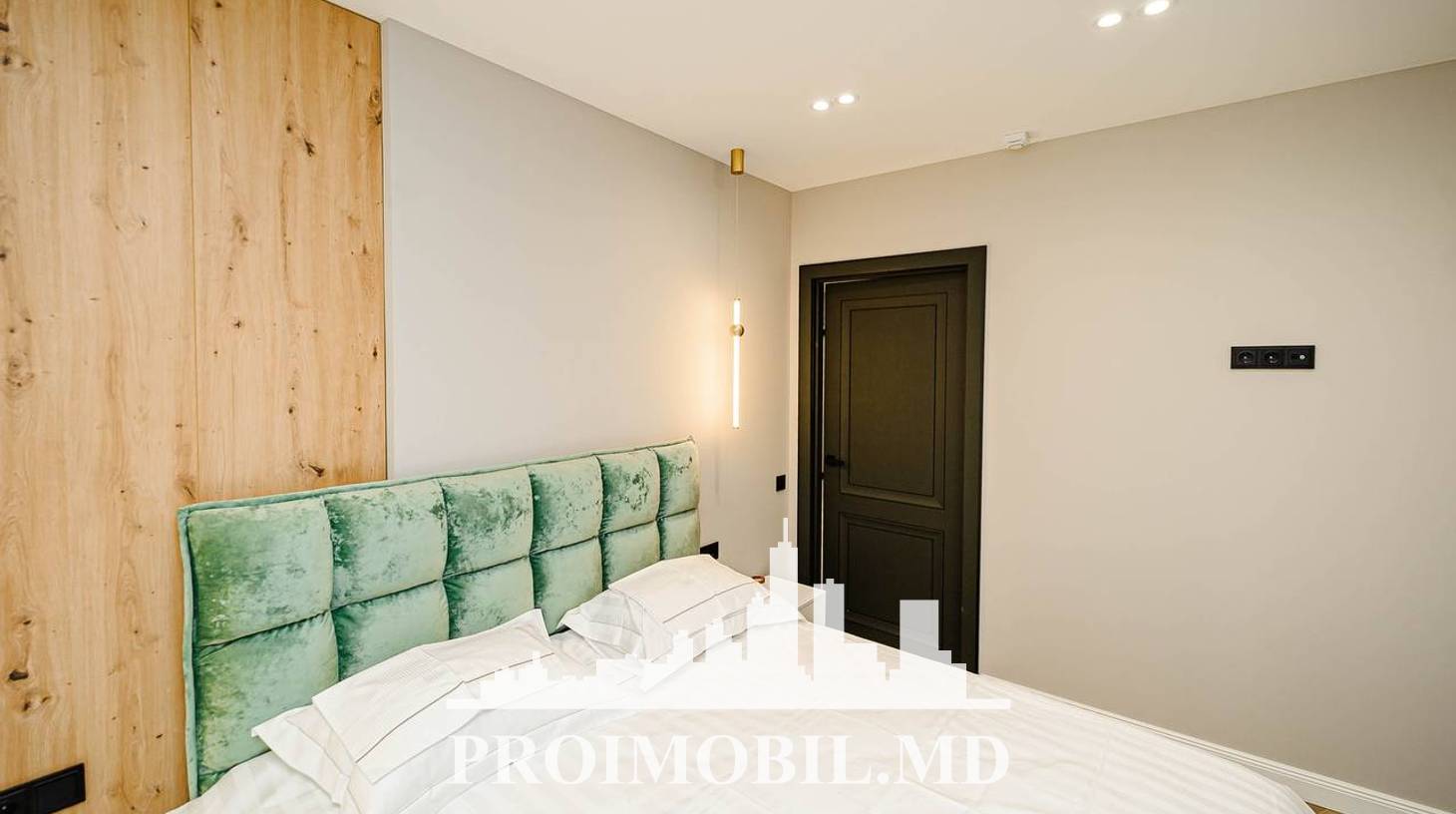 https://images.proimobil.md/PVD5SpVifK1eJDPi3Zna8vhxX6KbH61Owumy-lZT8W4/watermark:0.75:so:0:30:0.39/resize:fill:1460:816:1/gravity:ce/bG9jYWw6Ly8vZXN0YXRlL2xyLzcwMDhkYTgwLWY3N2MtNGJhMS1hOGZkLWM5N2I1MmY3YTE4OS5qcGVn